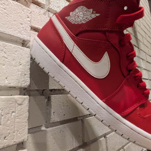 Air Jordan 1 Mid 'Gym Red 2.0' Red/White Sneakers - Picture 11 of 16
